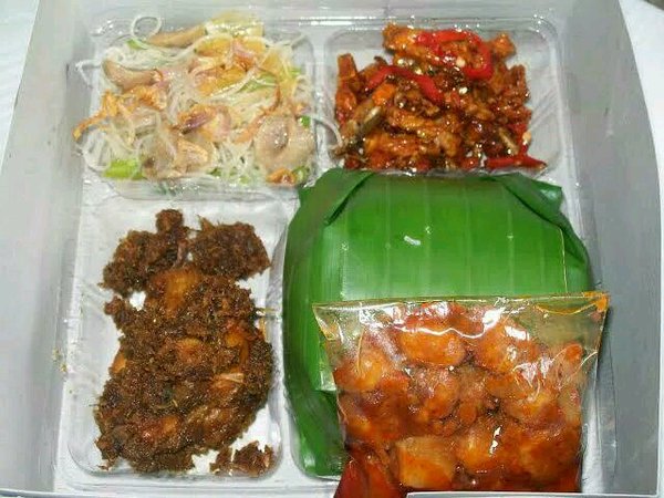 5 Harga Nasi Urap Kotak Bersahabat Di kantong